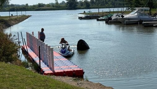 img_7007-H1gzANXSWTy4dEsq